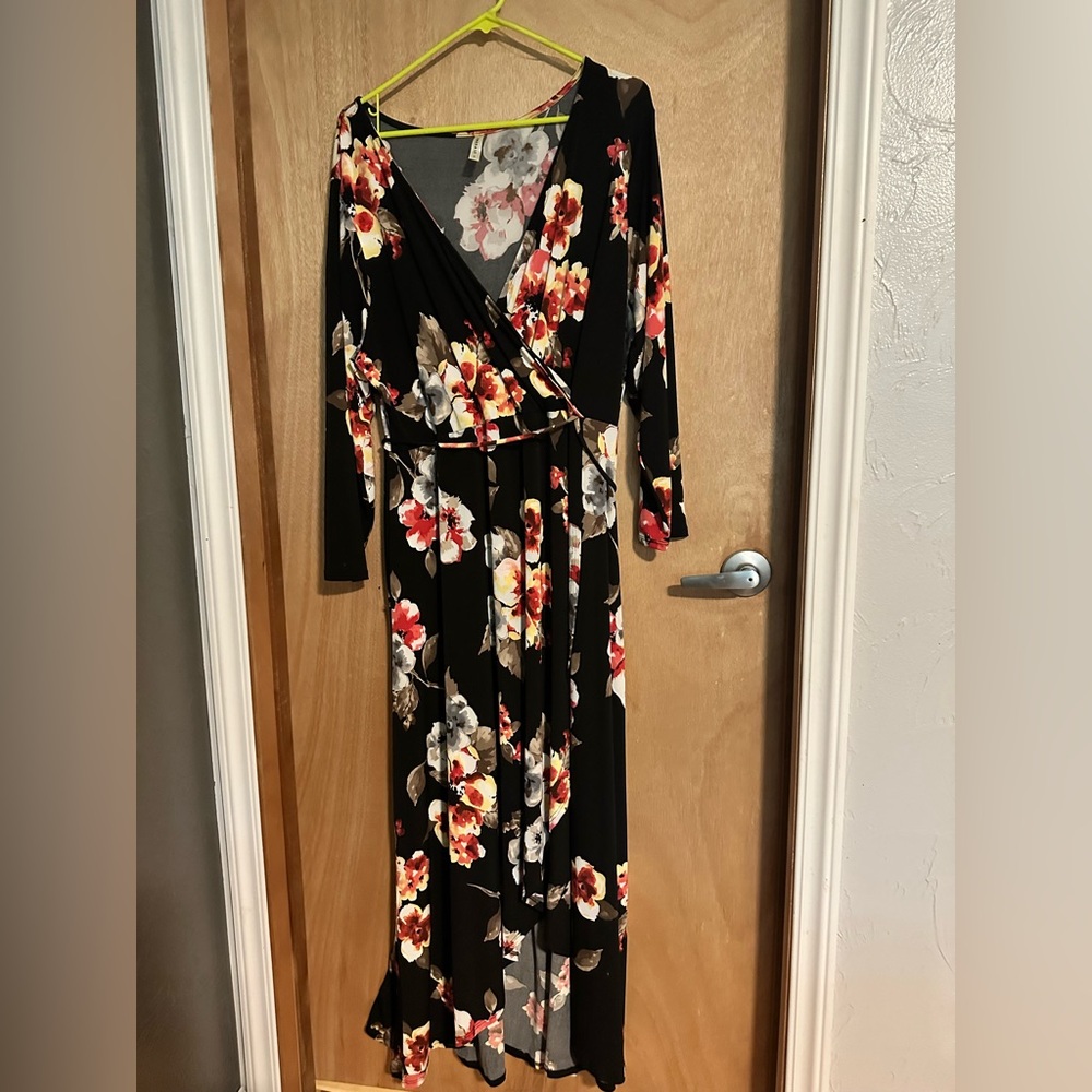 Floral Black Maxi Dress